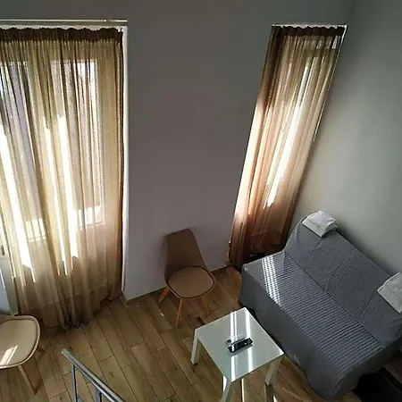 Kentrikon فندق